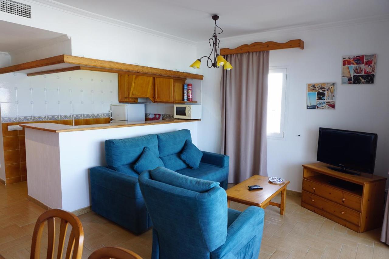 Apartamentos Punta Prima Beach 外观 照片