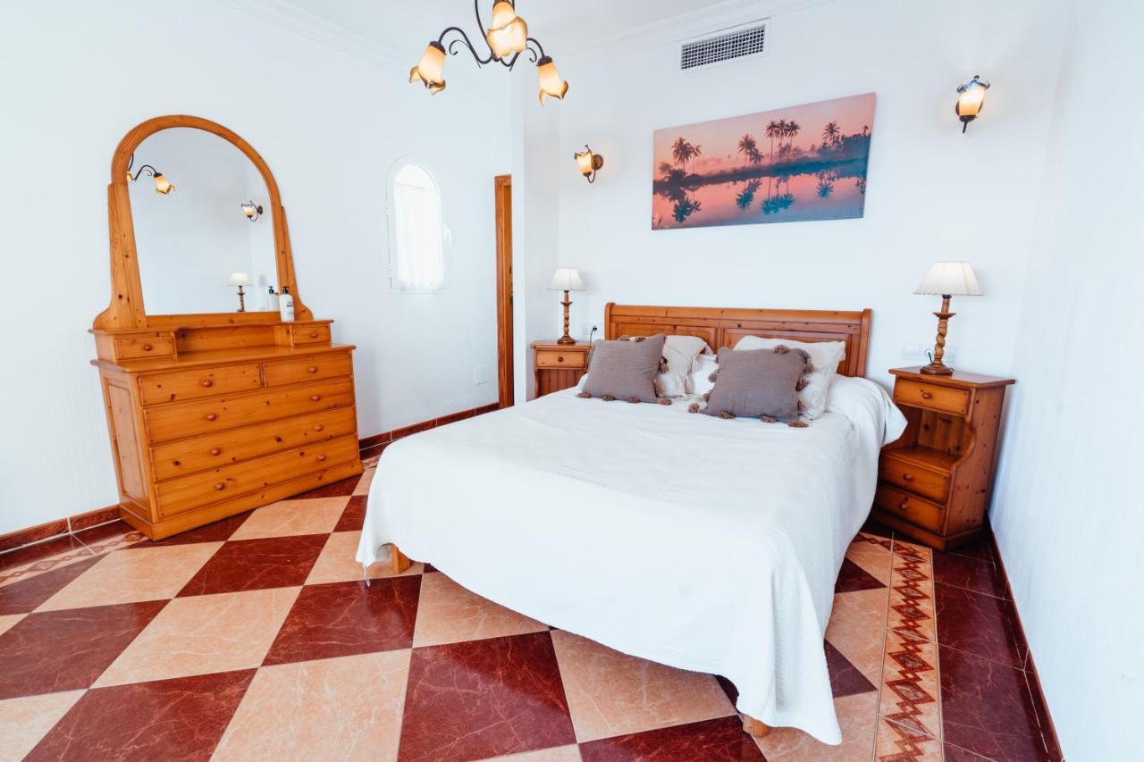 Apartamentos Punta Prima Beach 外观 照片