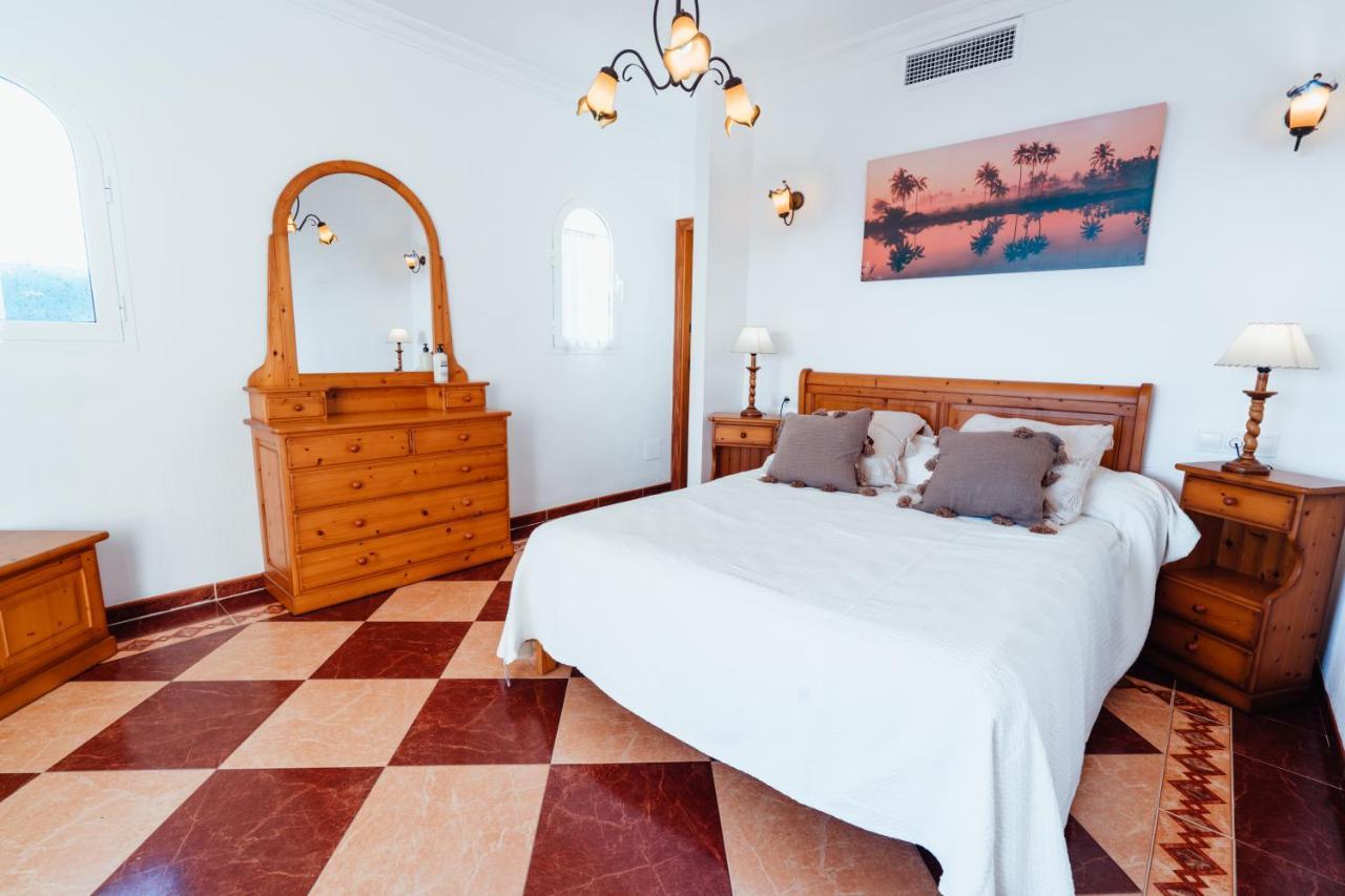 Apartamentos Punta Prima Beach 外观 照片