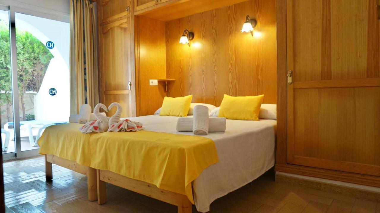 Apartamentos Punta Prima Beach 外观 照片